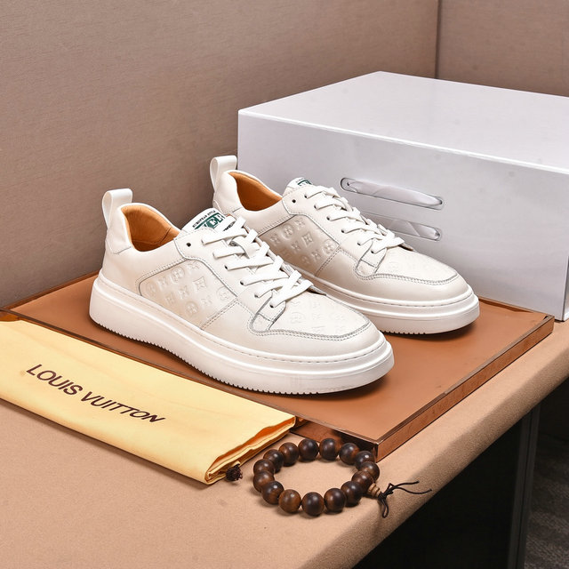 men LV shoes-321